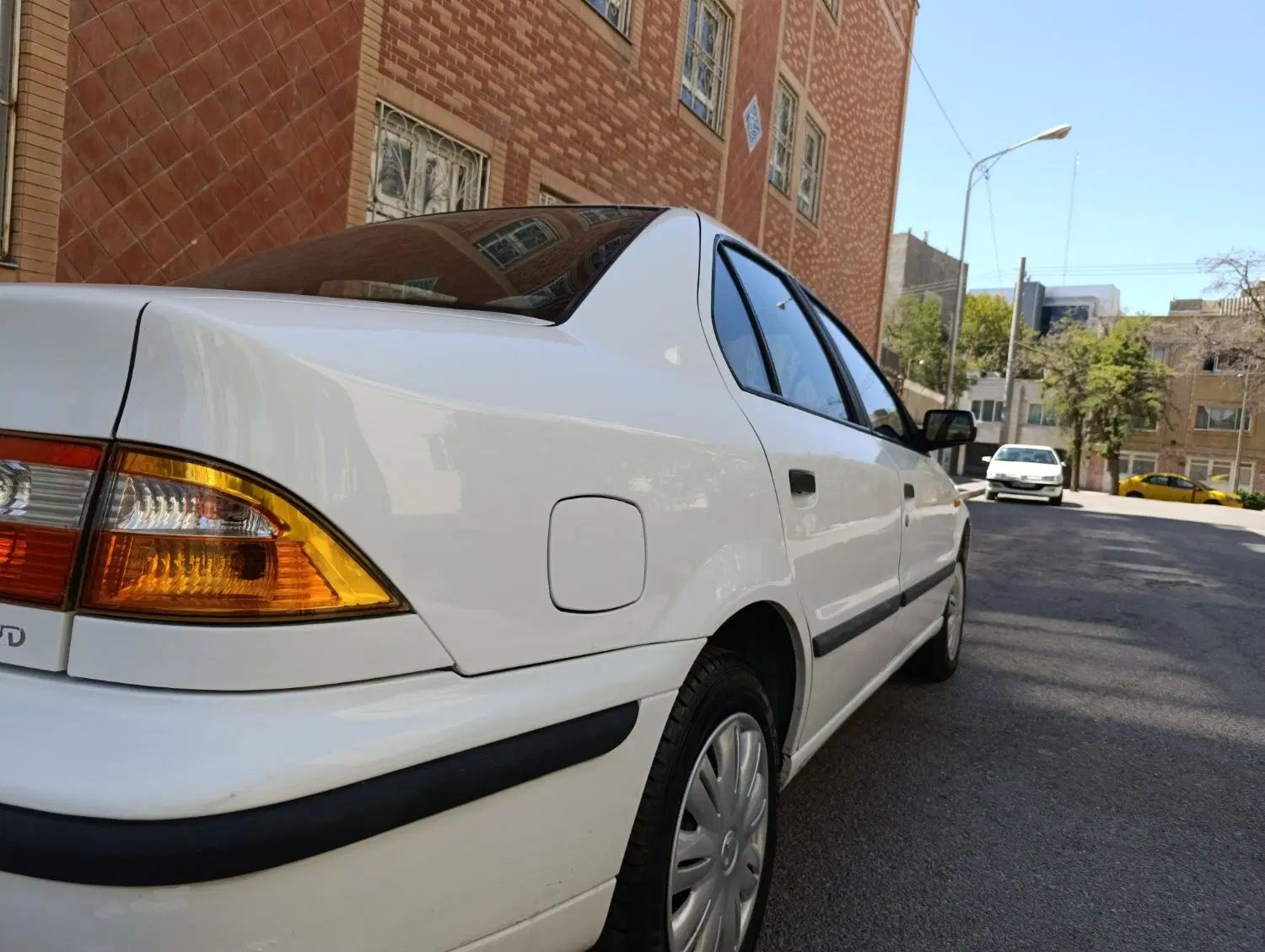 سمند LX XU7 - 1395