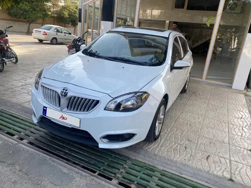 خودرو برلیانس، H320 آگهی ann_20318676