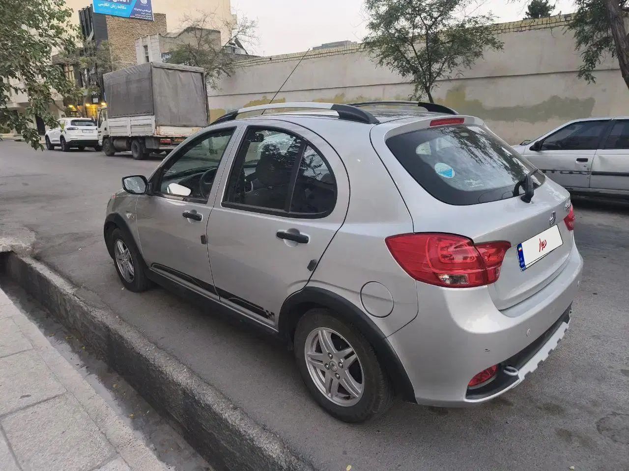 خودرو کوییک، R آگهی ann_20318797