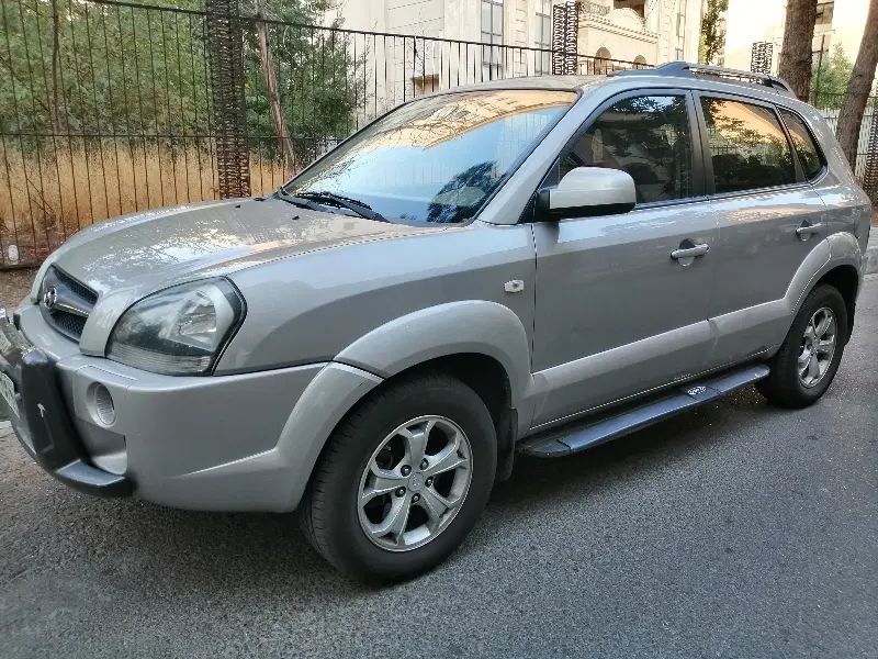 هیوندای توسان 2.7 لیتر - 2010