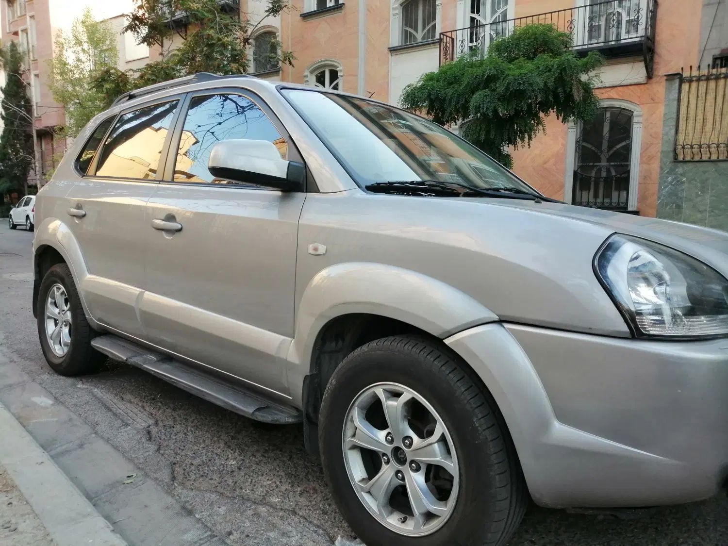 هیوندای توسان 2.7 لیتر - 2010