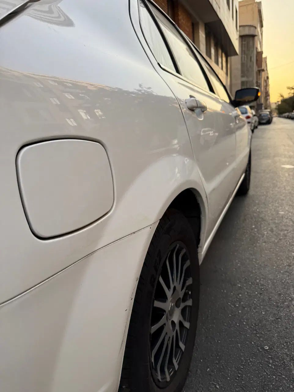 دنا پلاس ۵ دنده EF7 - 1400
