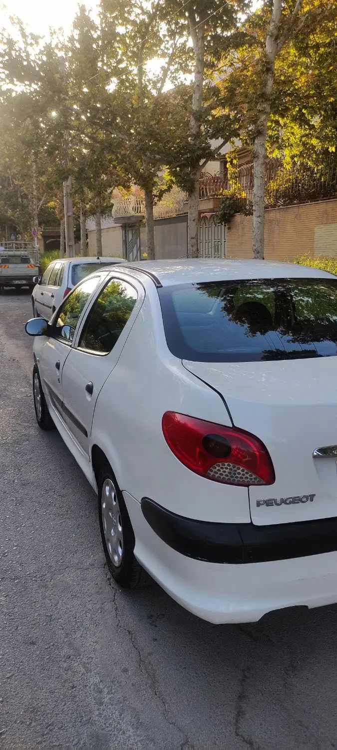 خودرو پژو، ۲۰۶ صندوق دار آگهی ann_20319971