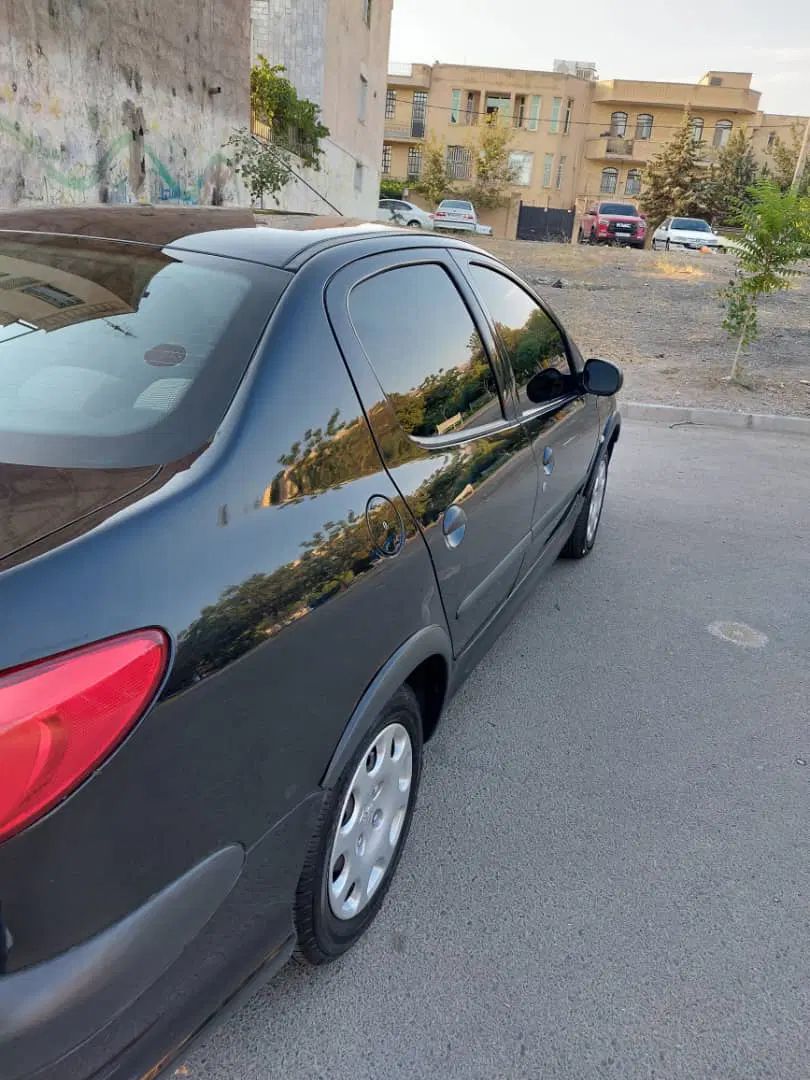 پژو ۲۰۶ صندوق دار v8 - 1395