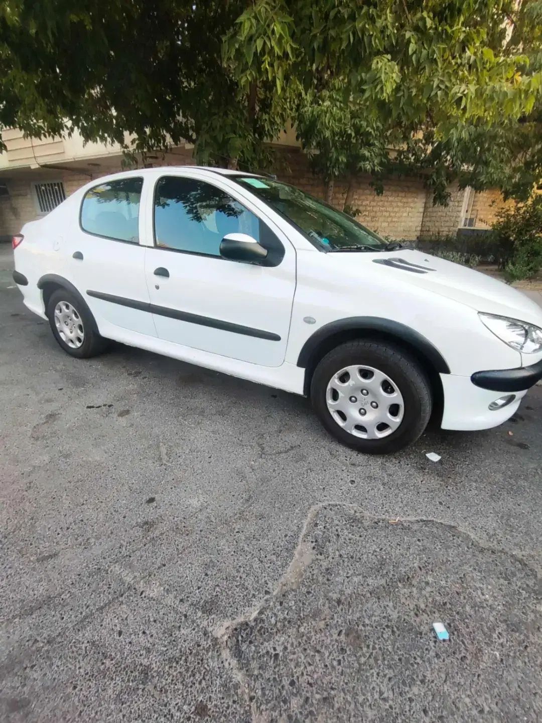 پژو ۲۰۶ صندوق دار v8 - 1397