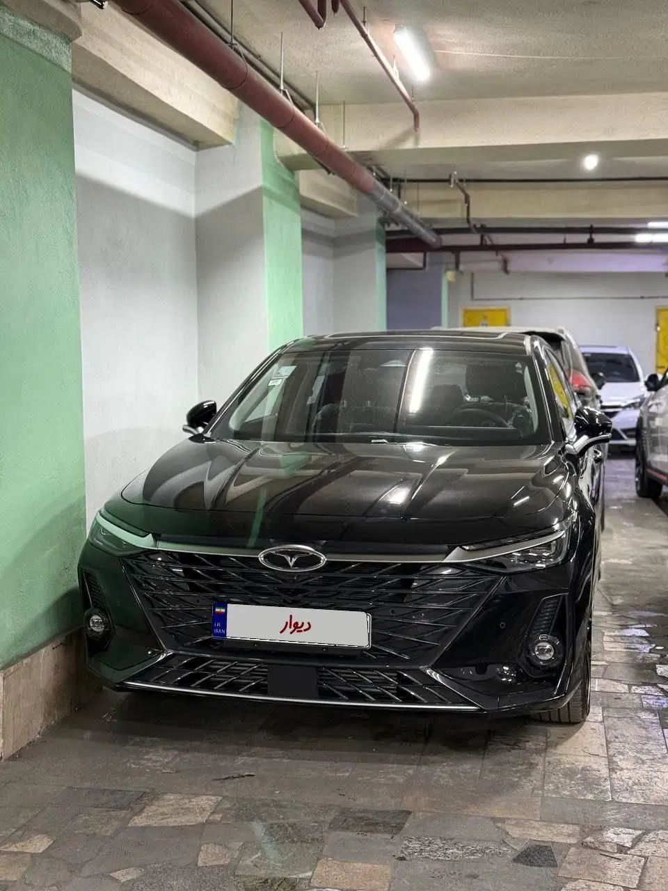 خودرو فونیکس، آریزو 8 آگهی ann_20320337