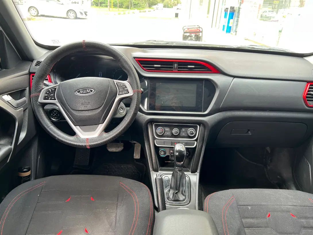 ام وی ام X33 S اتوماتیک اسپرت - 1400