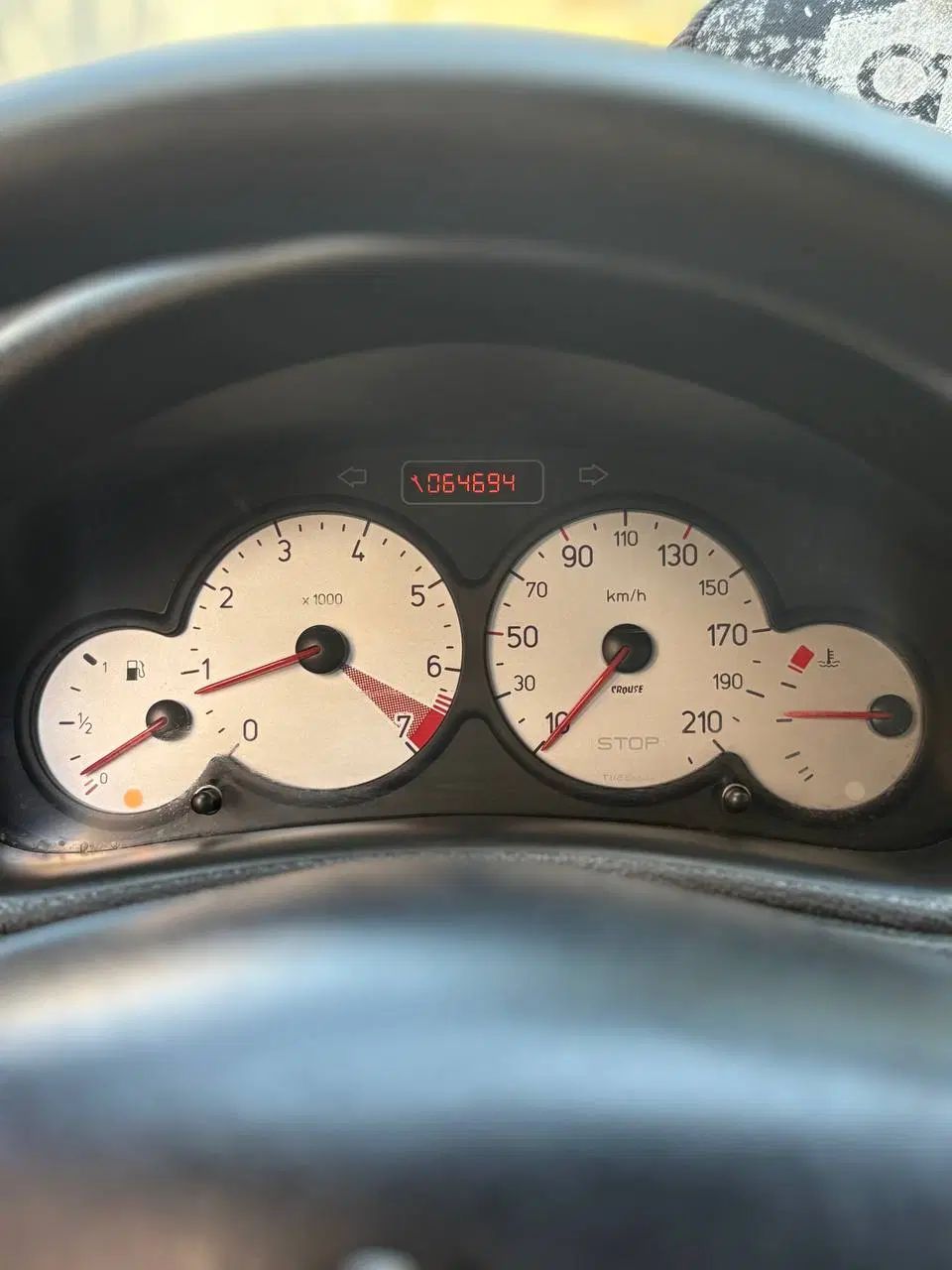 پژو ۲۰۶ صندوق دار v8 - 1397