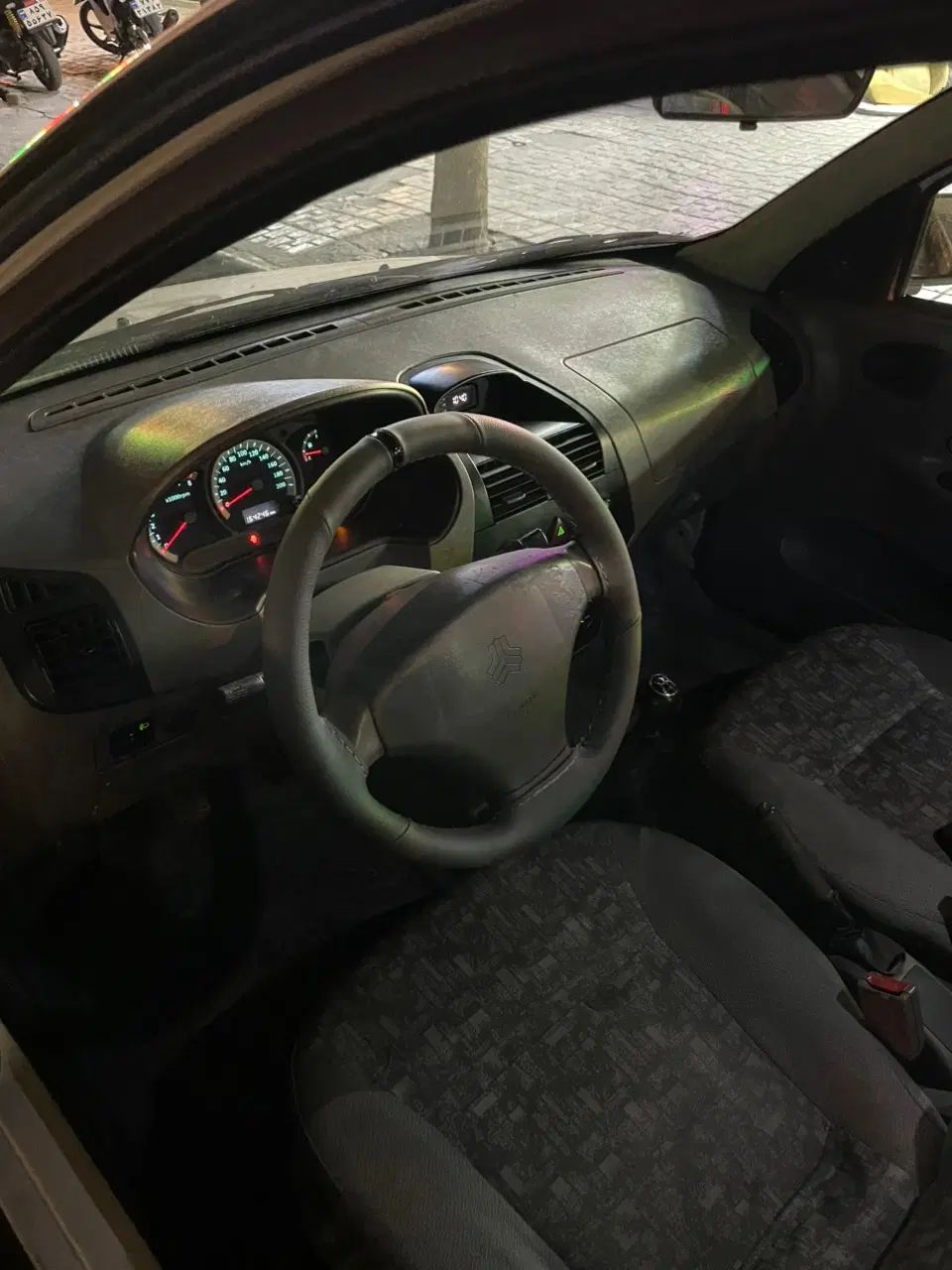 تیبا صندوق دار SX - 1395