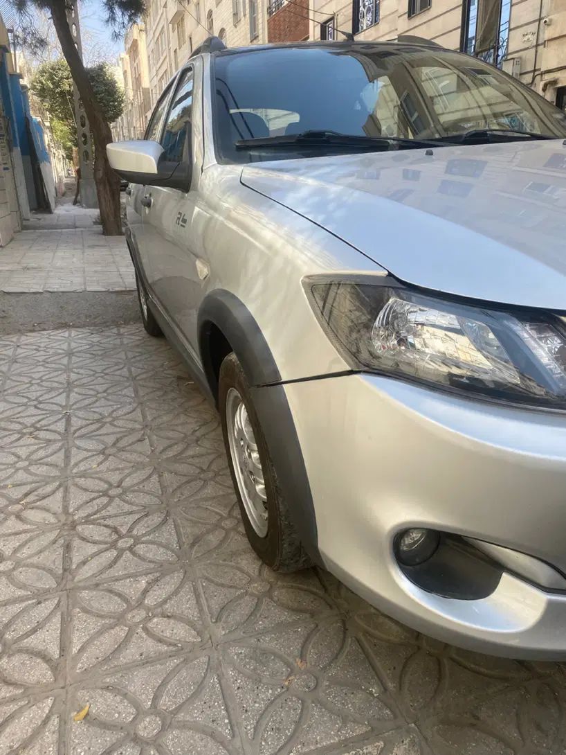 کوییک R دنده‌ای - 1399