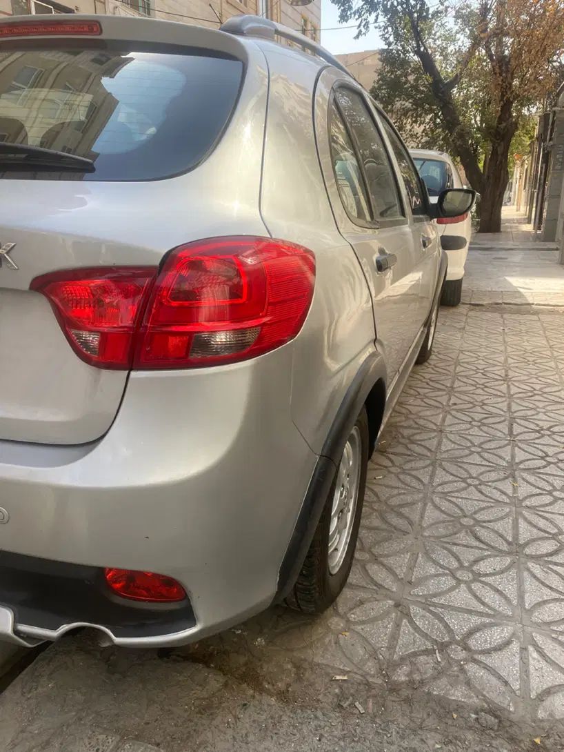 کوییک R دنده‌ای - 1399