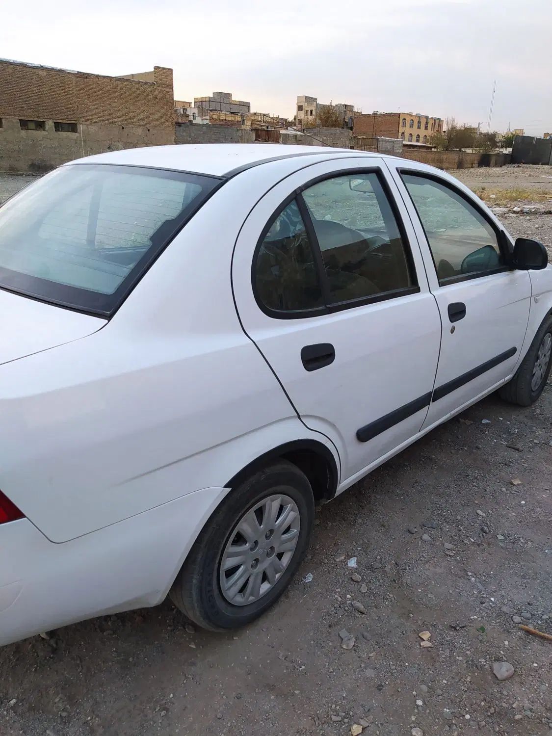 تیبا صندوق دار SX - 1394