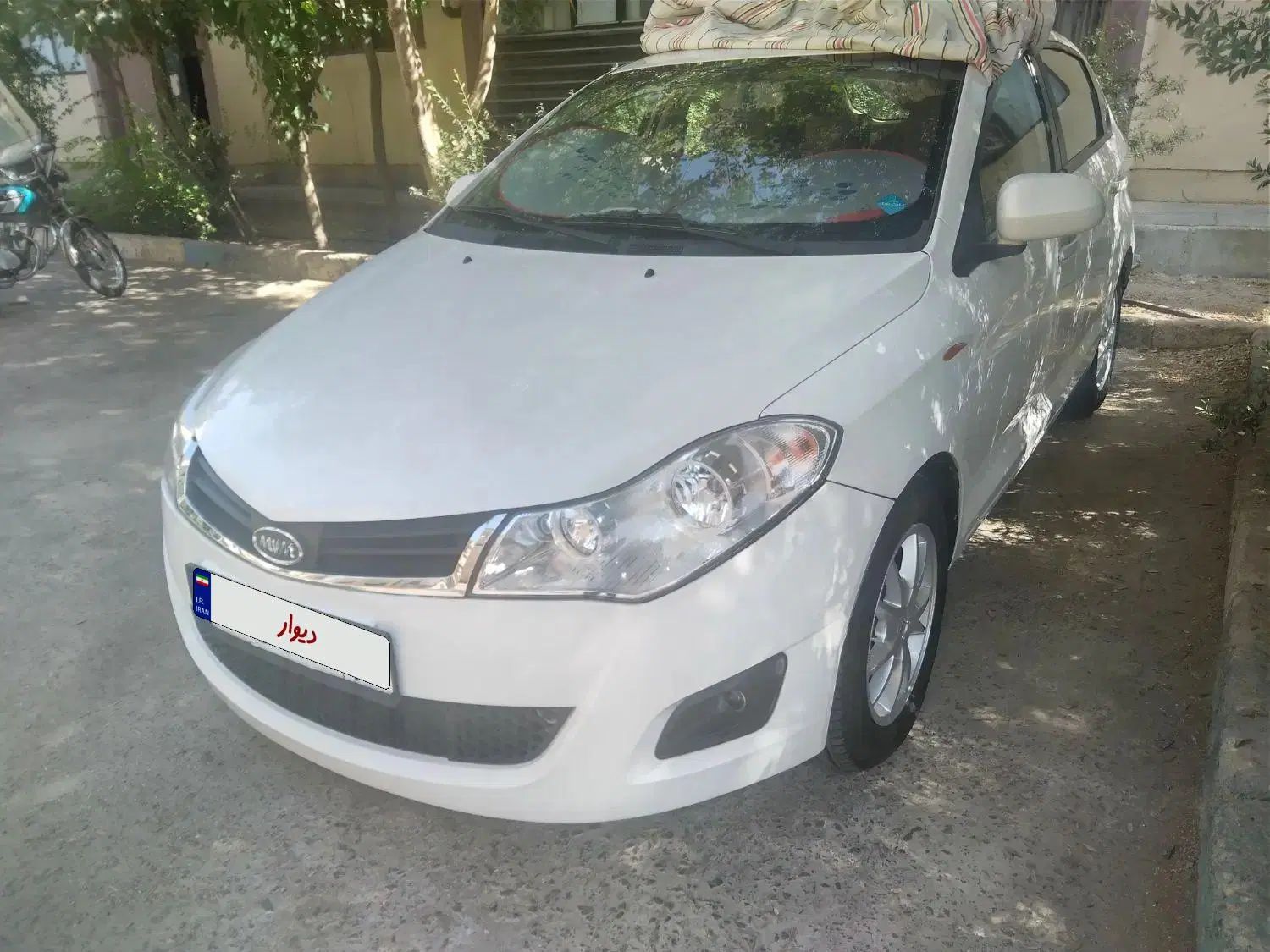 ام وی ام 315 هاچ بک ساده دنده ای - 1392