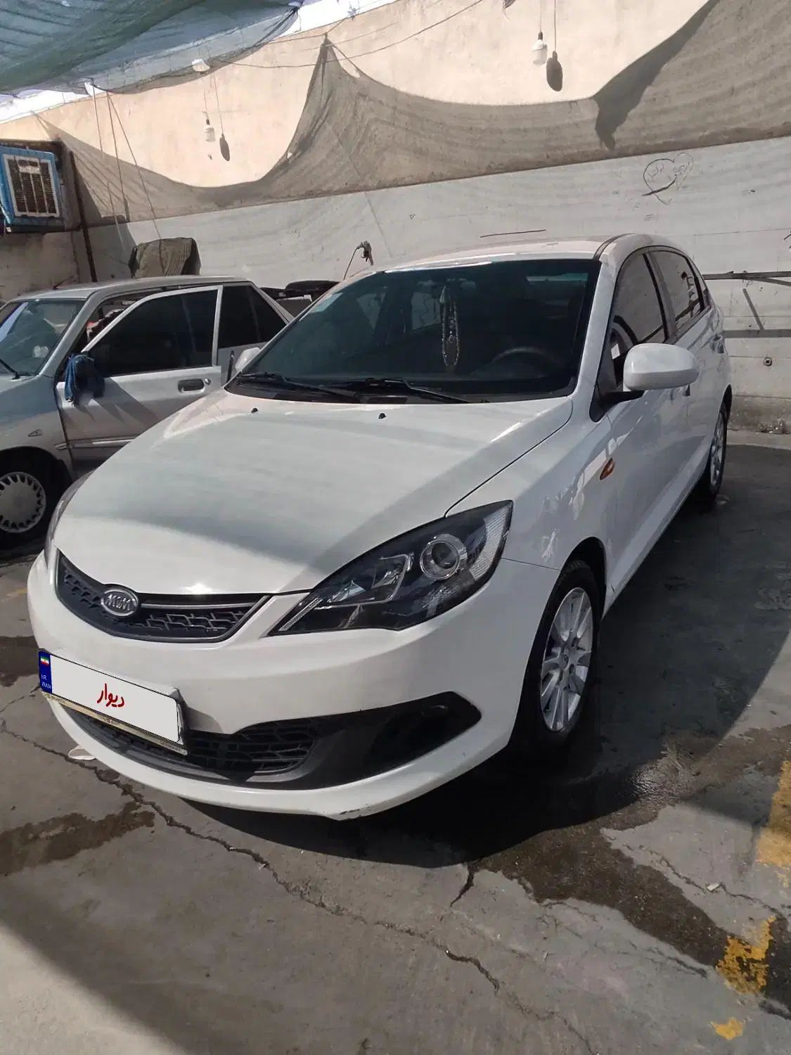 خودرو ام وی ام، 315 هاچ بک آگهی ann_20321661