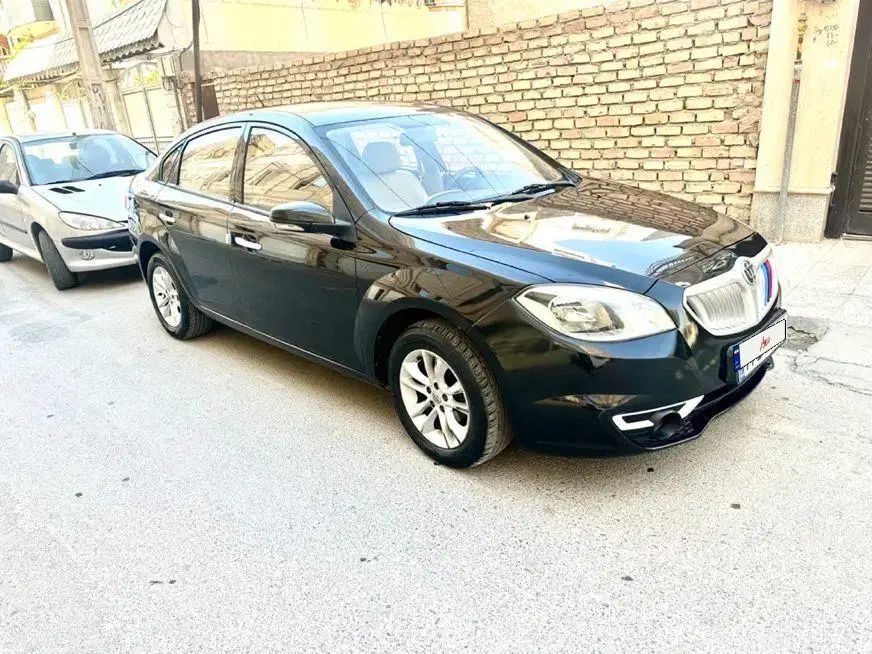 برلیانس H330 دنده‌ای 1500 - 1395