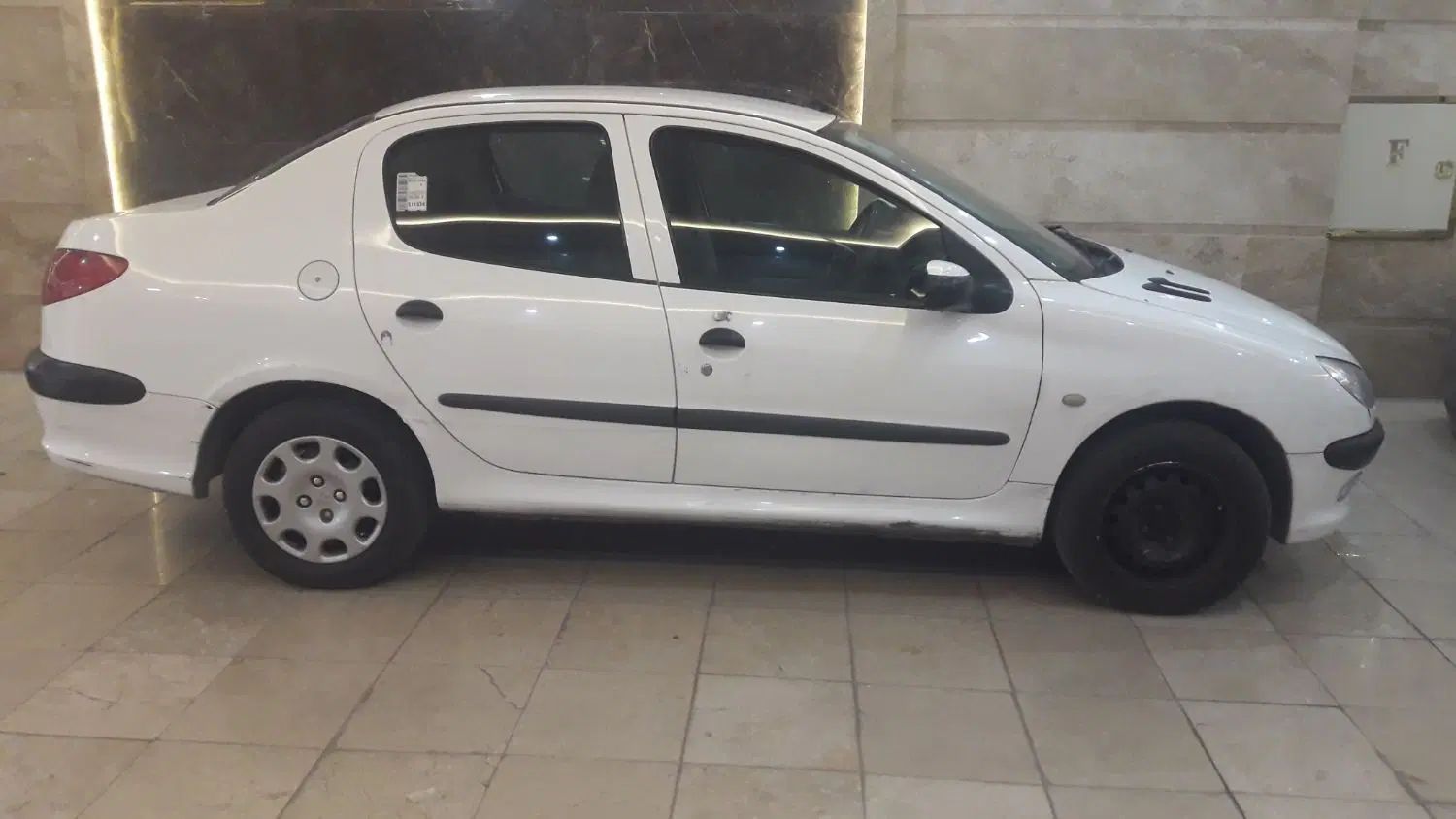 پژو ۲۰۶ صندوق دار v8 - 1396