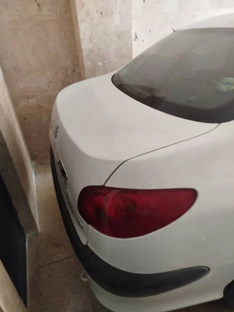 پژو ۲۰۶ صندوق دار v8 - 1394