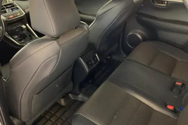 لکسوس NX هیبرید 300H - 2017
