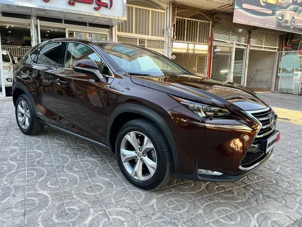 لکسوس NX هیبرید 300H - 2017