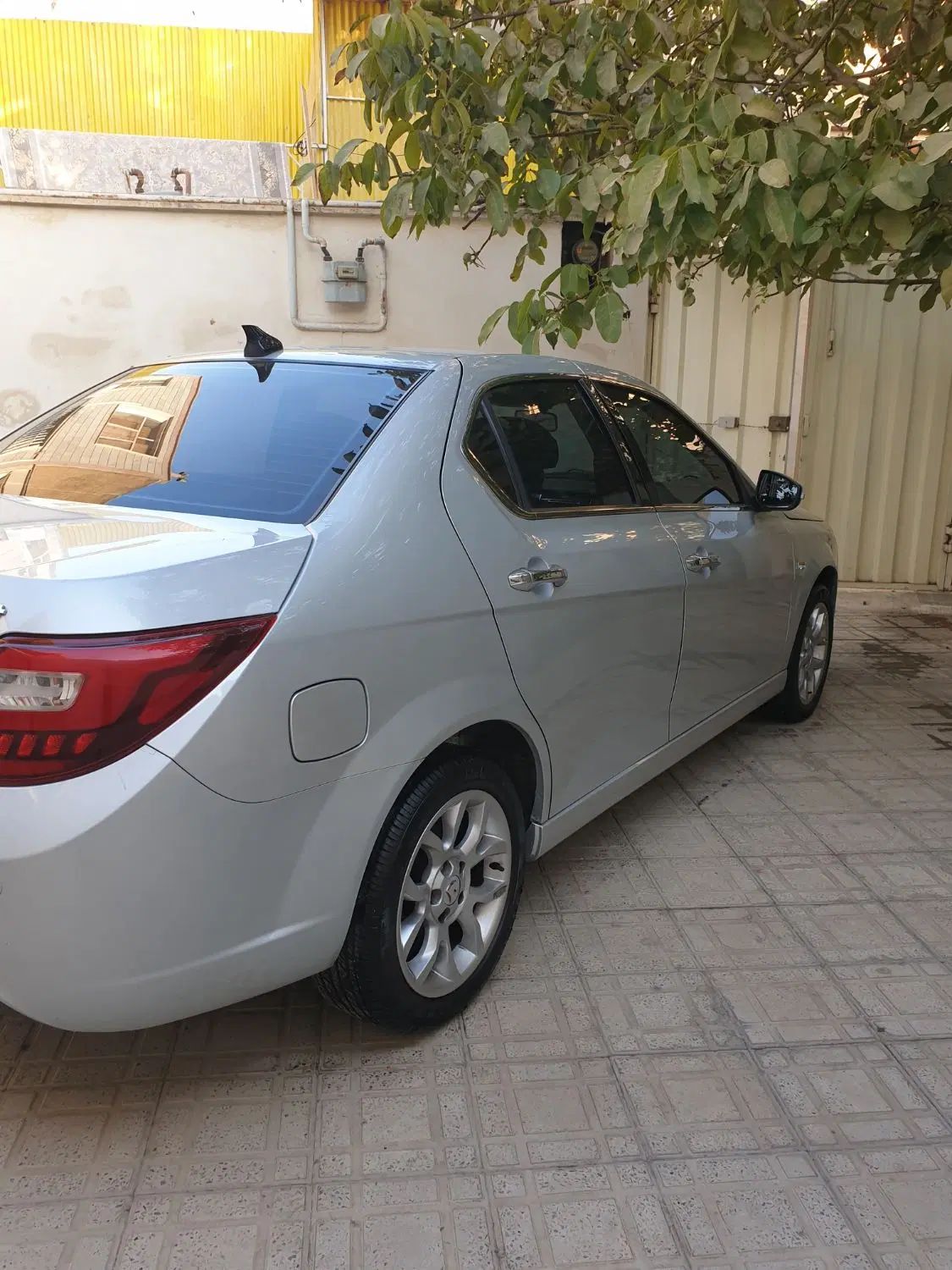 دنا پلاس توربو اتوماتیک - 1399