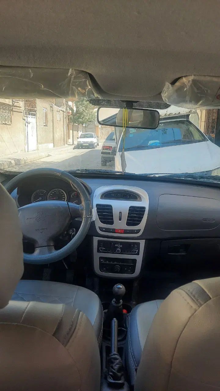 کوییک R دنده‌ای - 1401