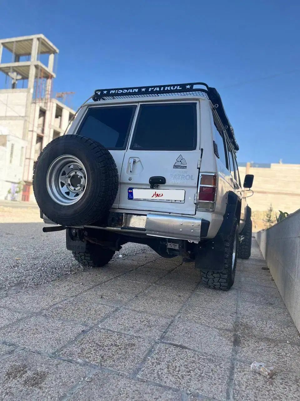 نیسان پاترول چهار درب 6 سیلندر - 1374