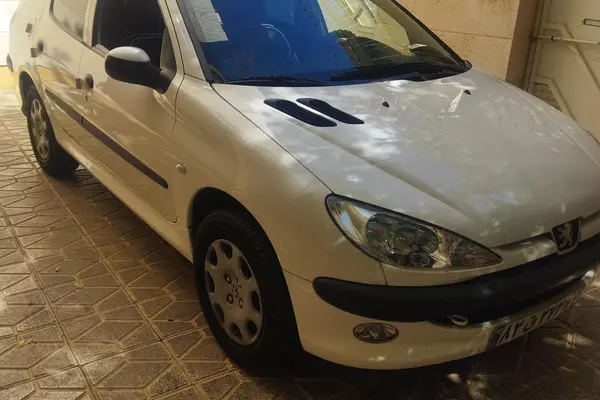 پژو ۲۰۶ صندوق دار v8 - 1395