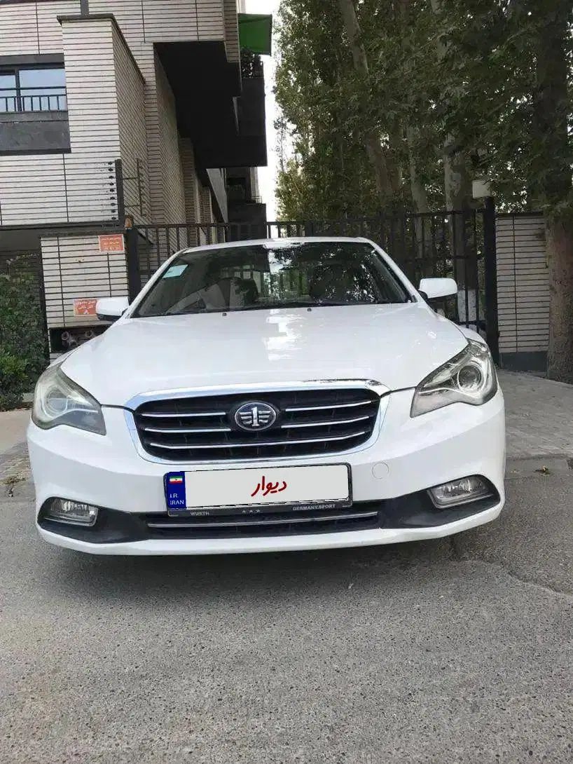 خودرو بسترن، B50F آگهی ann_20324000
