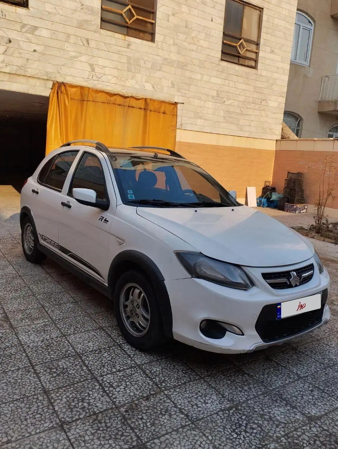 کوییک R دنده‌ای - 1399