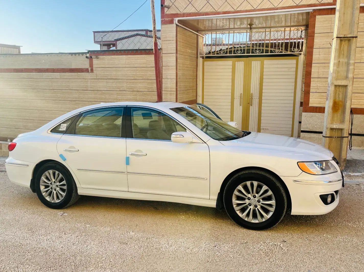هیوندای آزرا (گرنجور) 3300cc - 2011