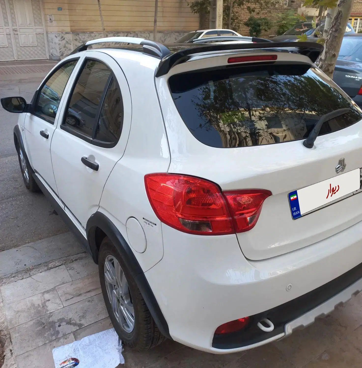 کوییک R پلاس اتوماتیک - 1402