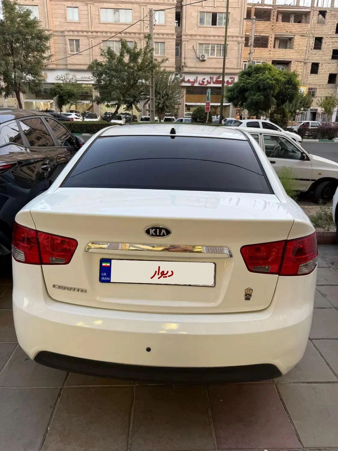 کیا سراتو 2.0 لیتر اتوماتیک GT لاین - 2016