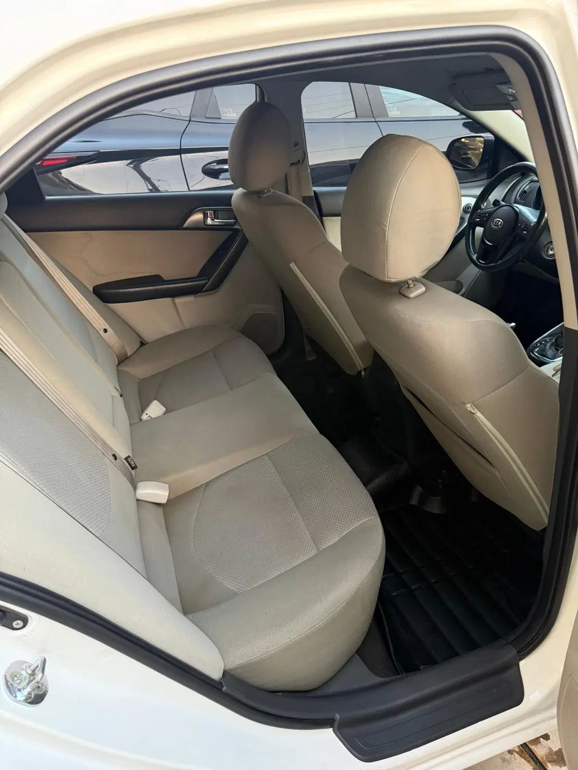 کیا سراتو 2.0 لیتر اتوماتیک GT لاین - 2016