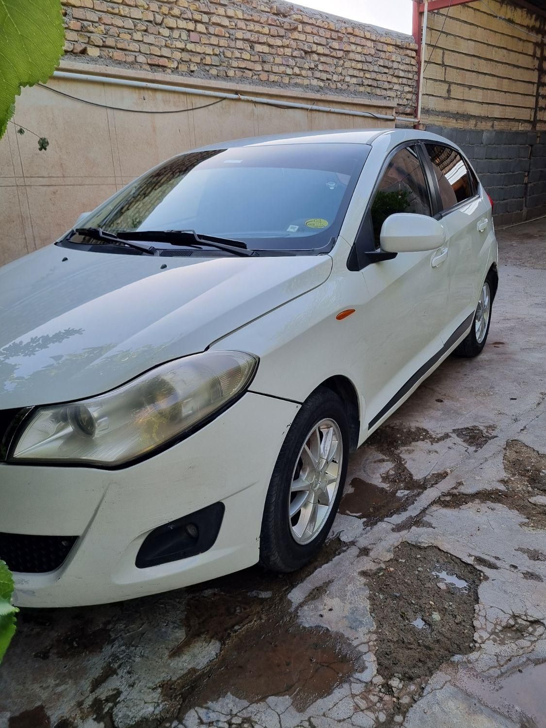خودرو ام وی ام، 315 هاچ بک آگهی ann_20325025