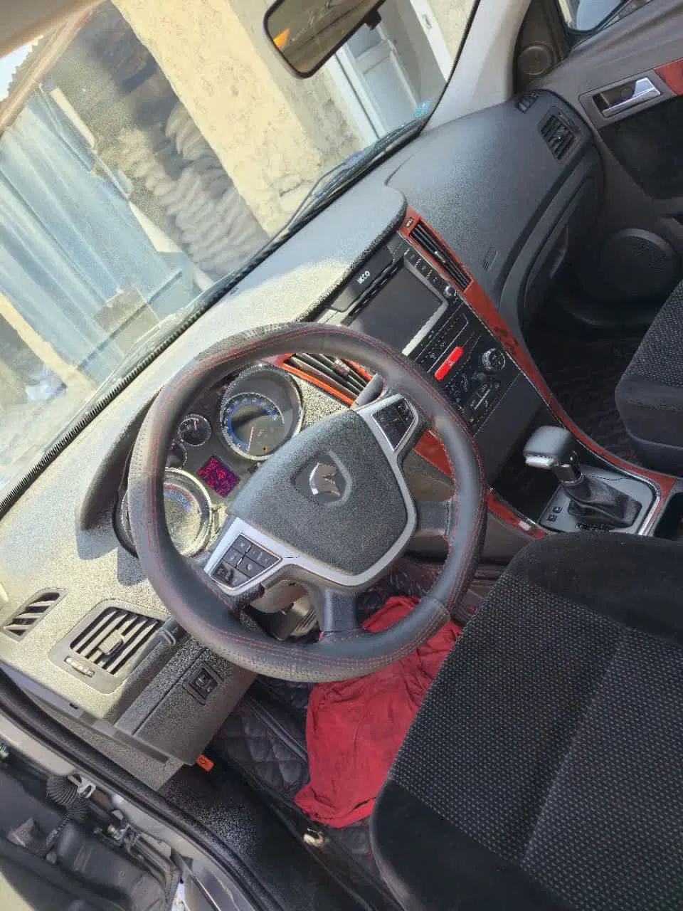 دنا پلاس توربو 6 دنده - 1400
