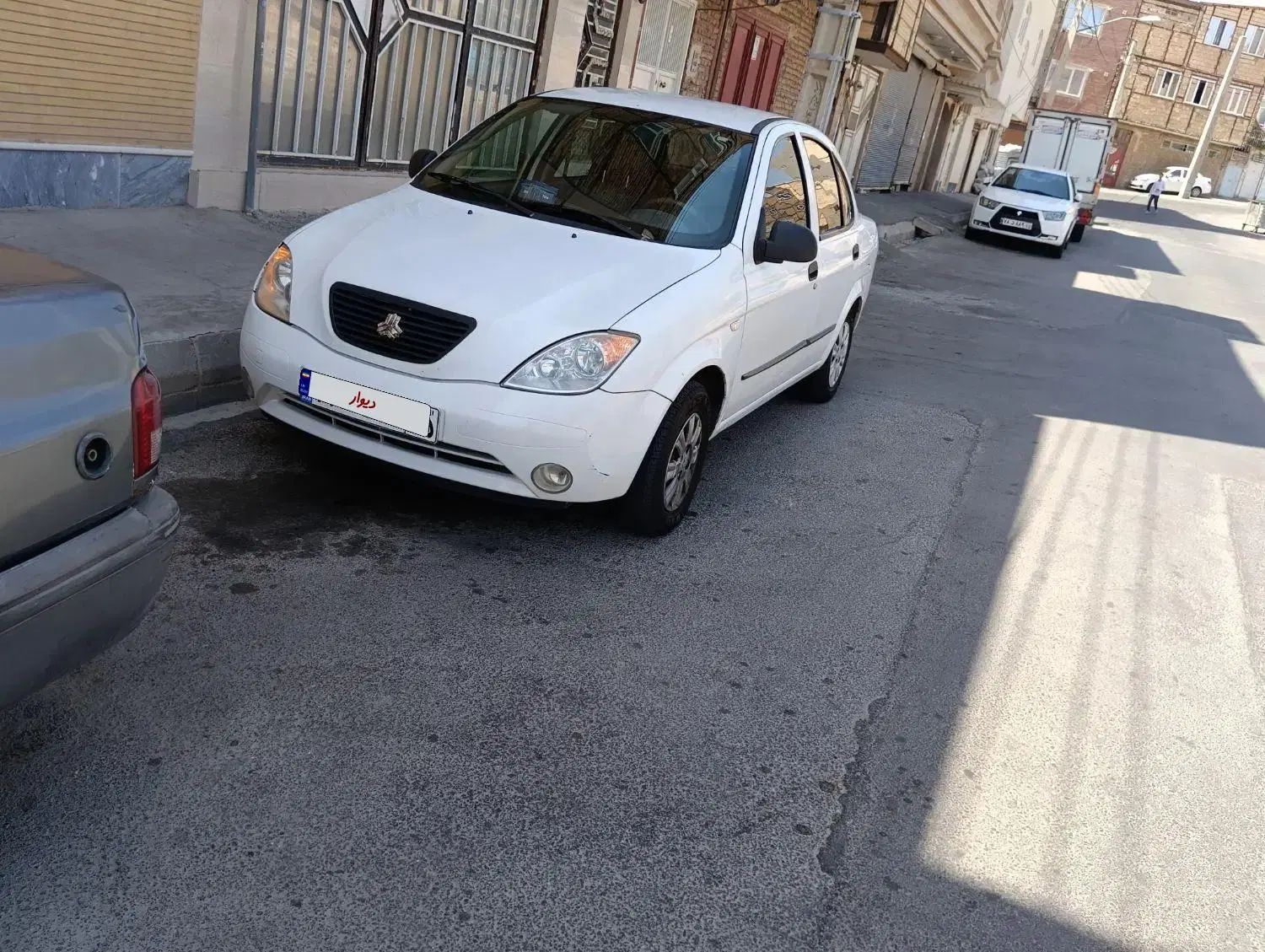 تیبا صندوق دار SX - 1396