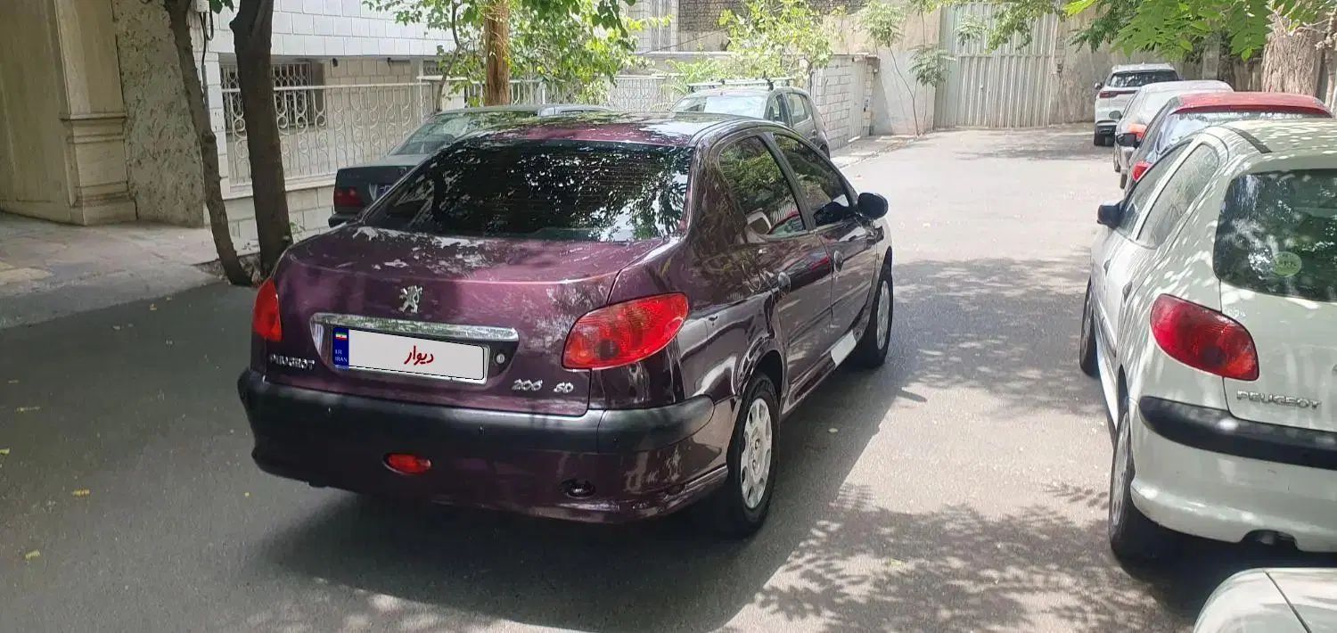پژو ۲۰۶ صندوق دار v8 - 1391
