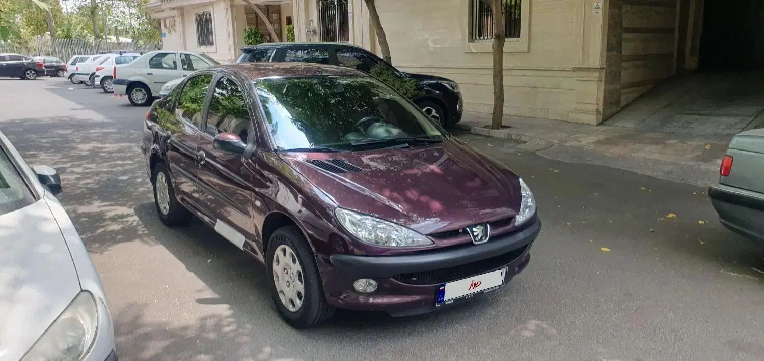 پژو ۲۰۶ صندوق دار v8 - 1391