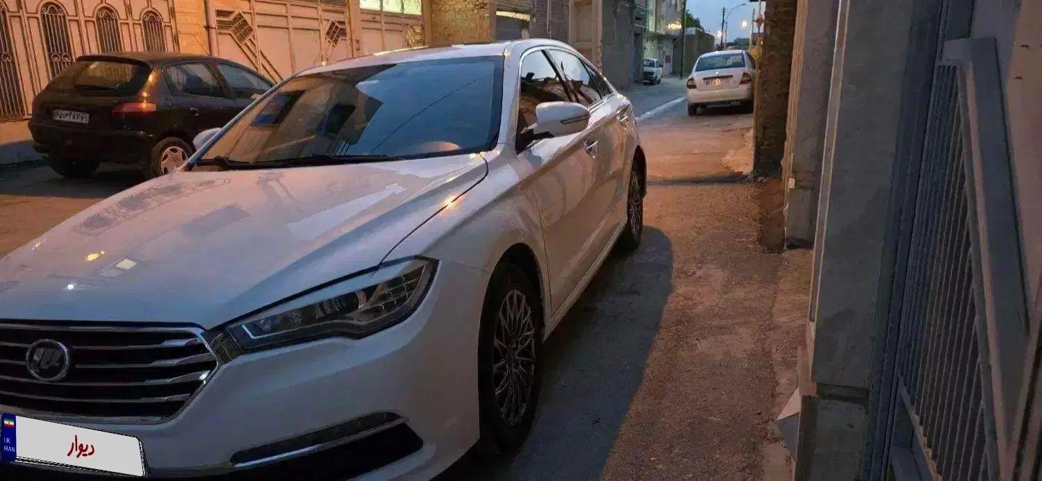 لیفان 820 اتوماتیک - 1395