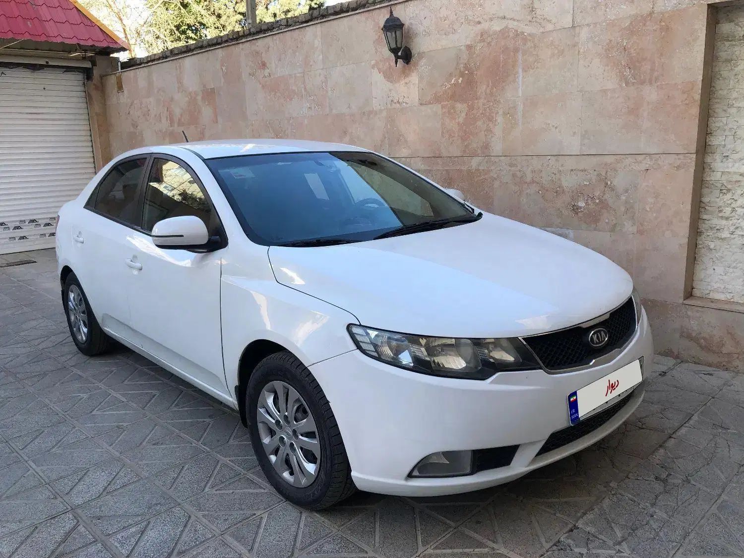 خودرو کیا، سراتو مونتاژ آگهی ann_20325958