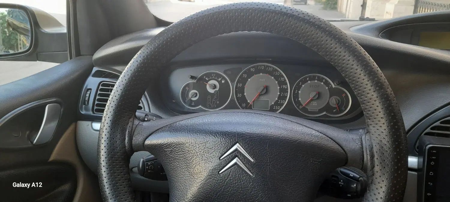 سیتروئن C5 قدیم - 2006