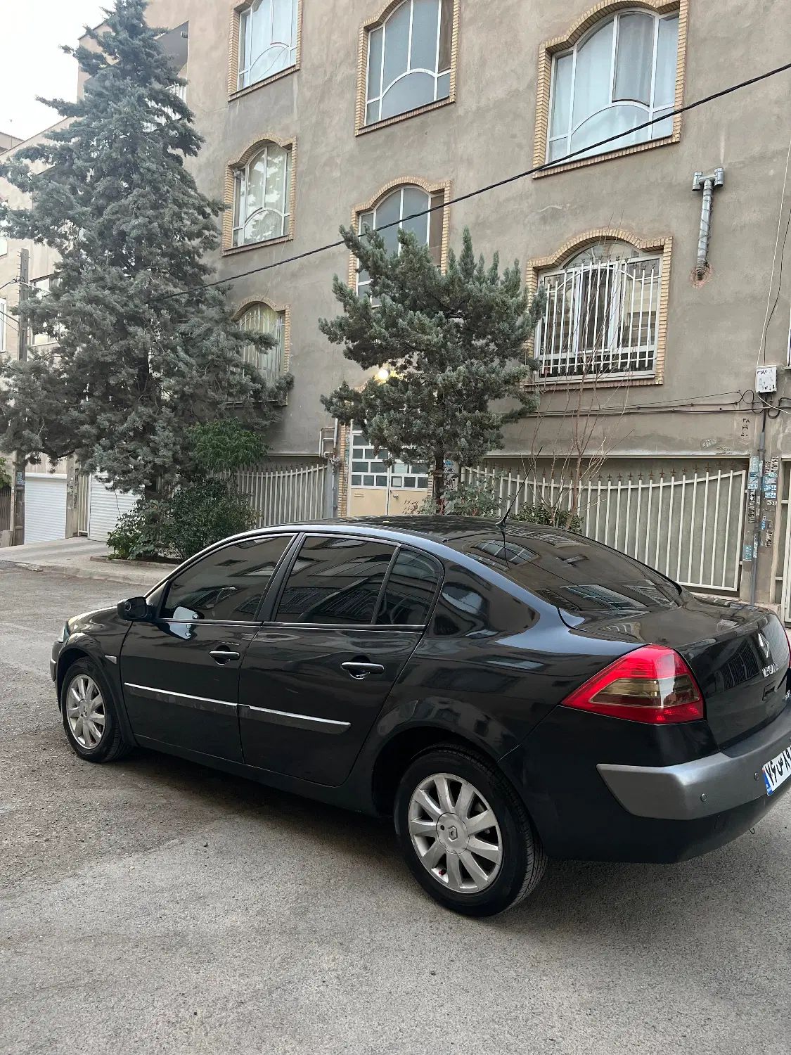 رنو مگان پارس خودرو 2000 - 1388