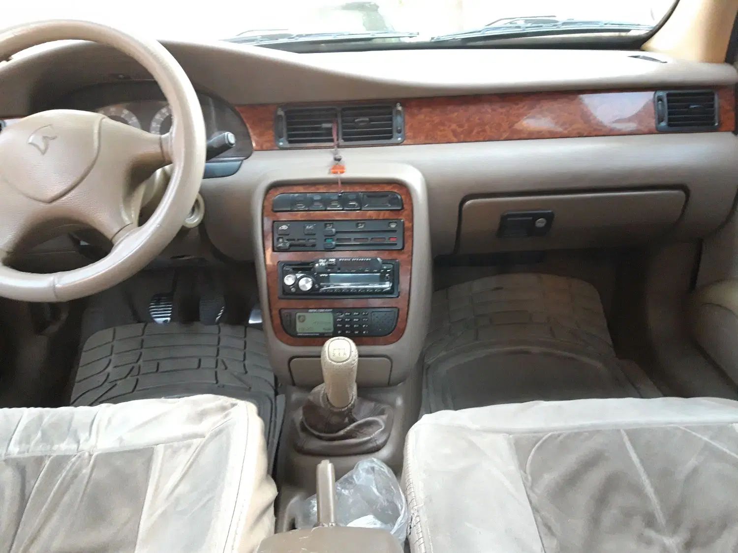 سمند LX XU7 - 1388