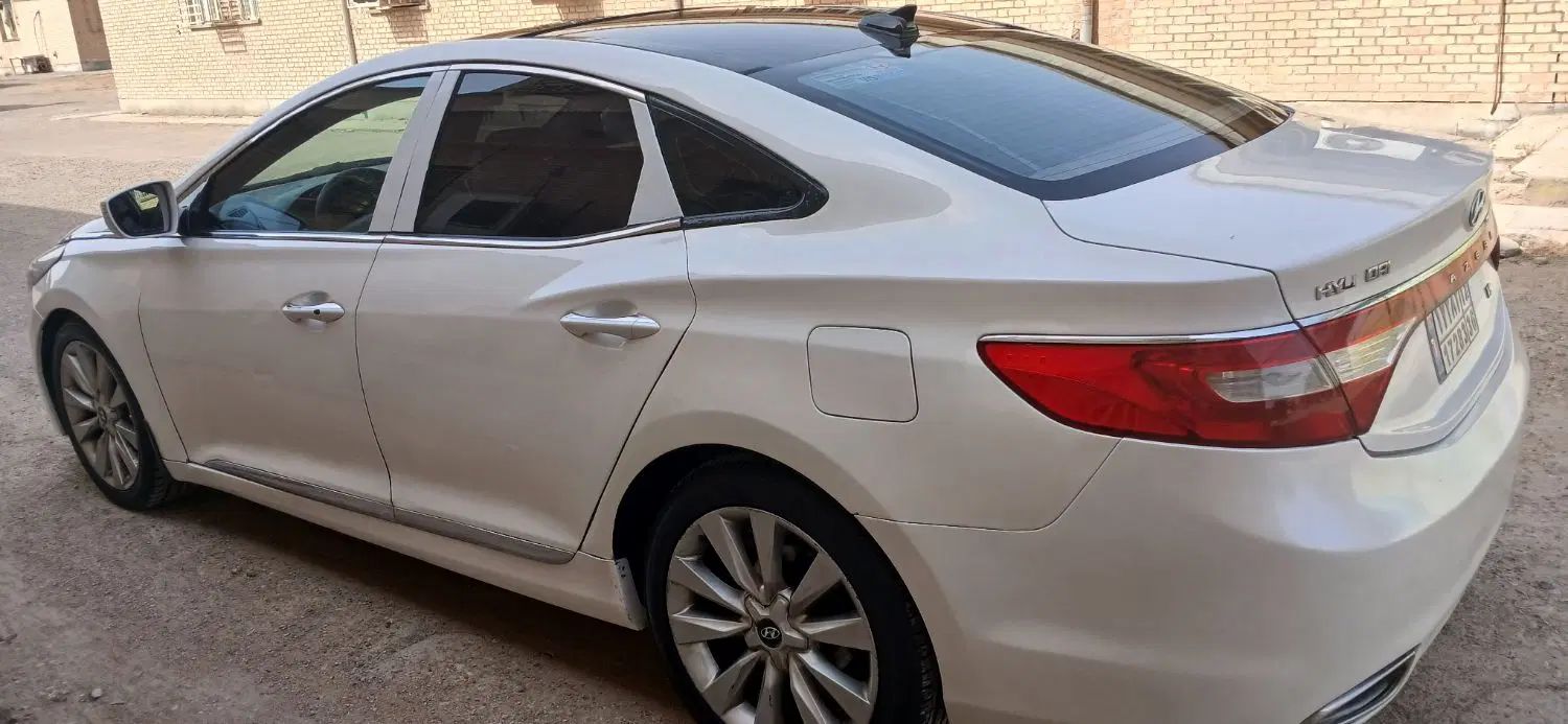 هیوندای آزرا (گرنجور) 3000cc - 2014
