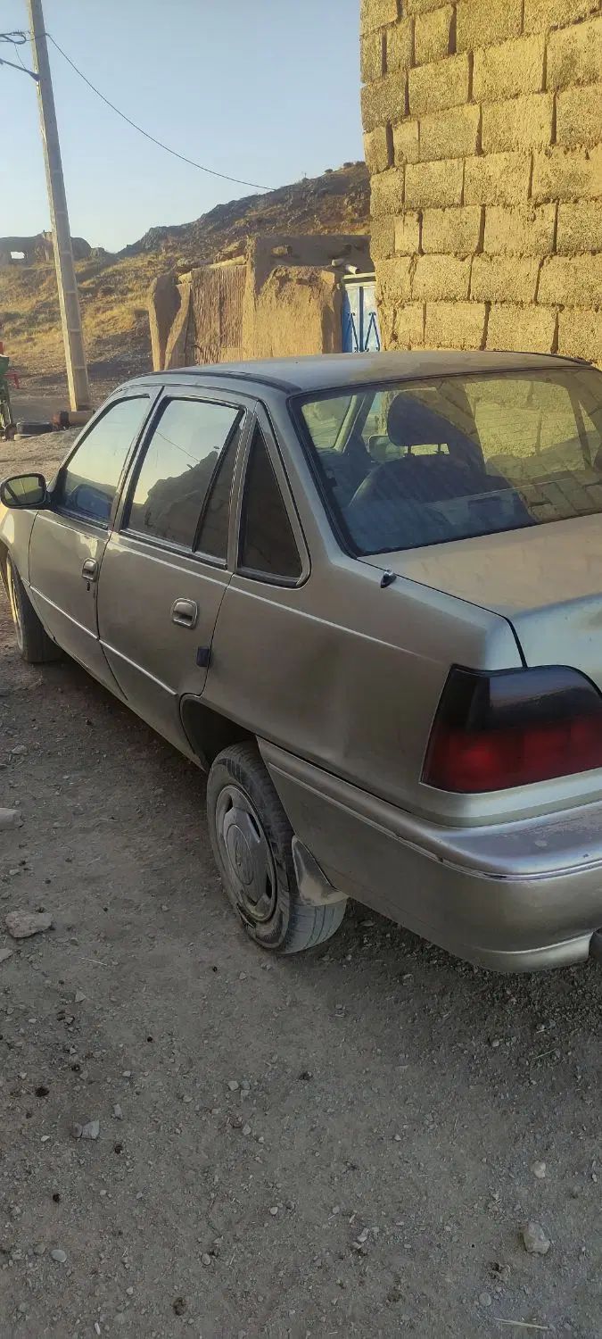 دوو سیلو سدان - 1380