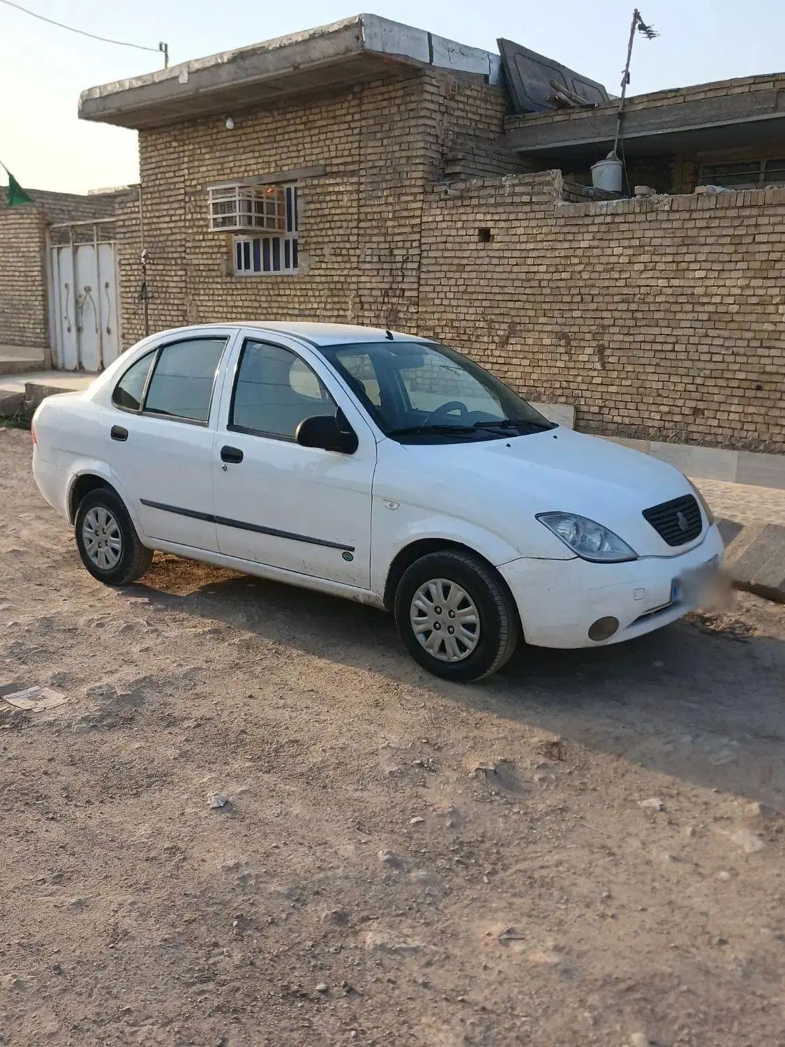 تیبا صندوق دار SX - 1396