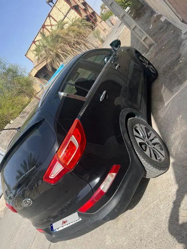 کیا اسپورتیج 4 سیلندر فول 2400cc - 2011