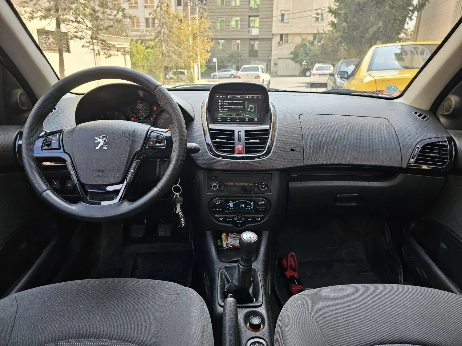 پژو 207 دنده‌ای فرمان هیدرولیک - 1400