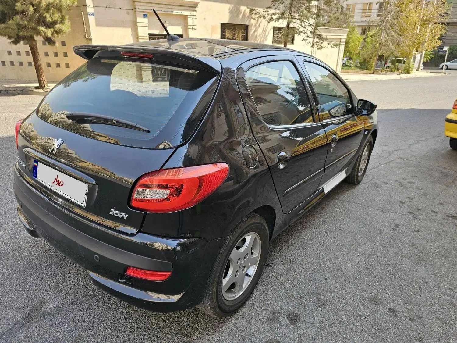 خودرو پژو، 207 آگهی ann_20328111