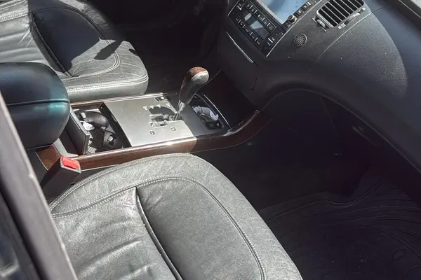 هیوندای آزرا (گرنجور) 3300cc - 2011